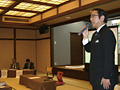 平成21年06月03日 第四回「観光交流空間のまちづくり研究会」総会にて長野県の観光再生について挨拶をする(白骨温泉・湯元斎藤旅館にて)