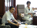 平成21年07月07日 小牧南小学校の校長先生と芝生化について意見交換