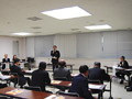 平成21年10月02日 (社)世界経済研究協会専務市川周先生を迎え、長野県経済の将来について講演をして頂く