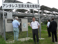 太陽追尾式太陽光発電所を視察(中野市)