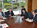 新議長のもと6月定例会に向けて最初の各党代表者会議
